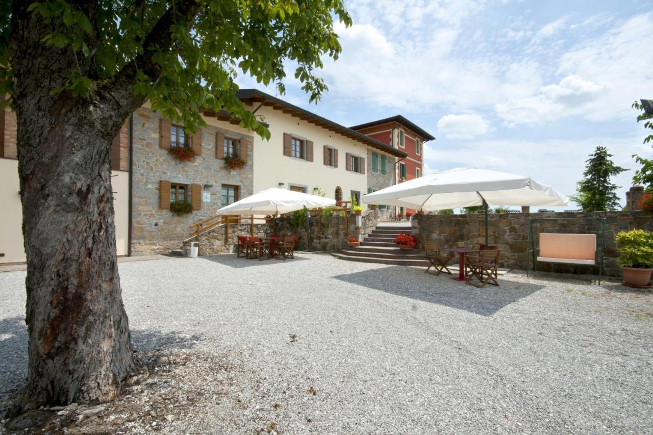 Alloggio Agrituristico Corte San Biagio Corno di Rosazzo Ngoại thất bức ảnh